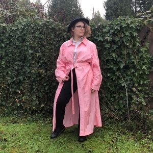 Vintage Kristen Blake Golden girl chic pink windbreaker trench coat